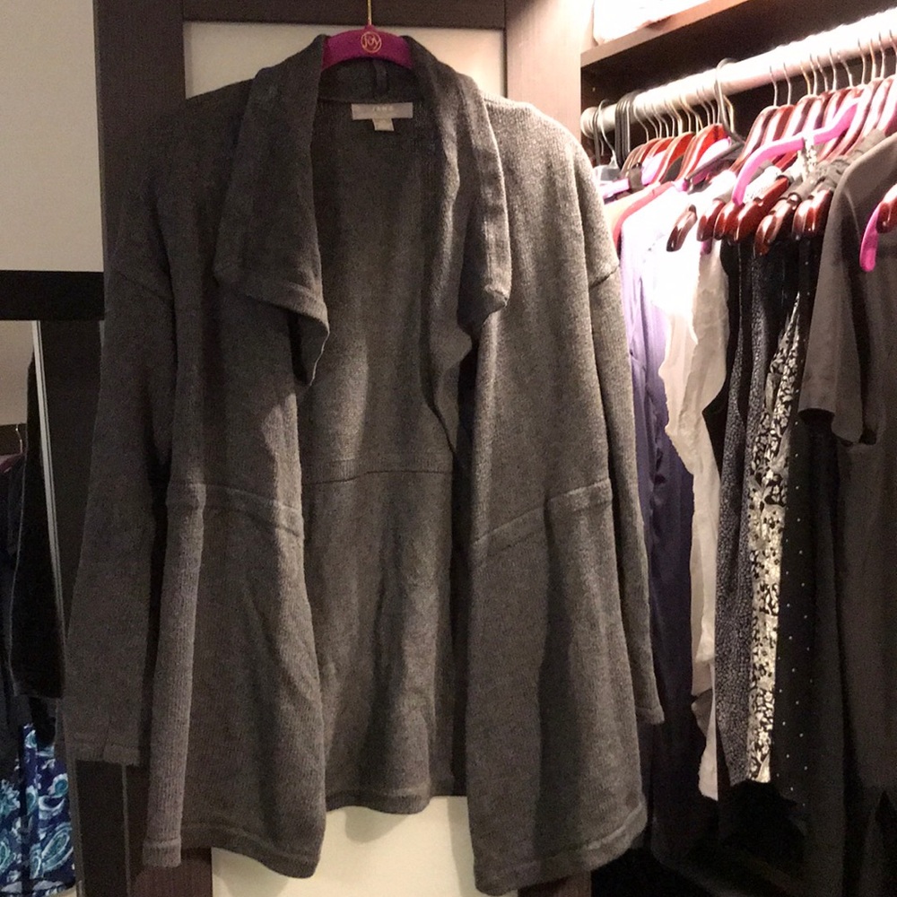 Jana sweater cover up shrug grey